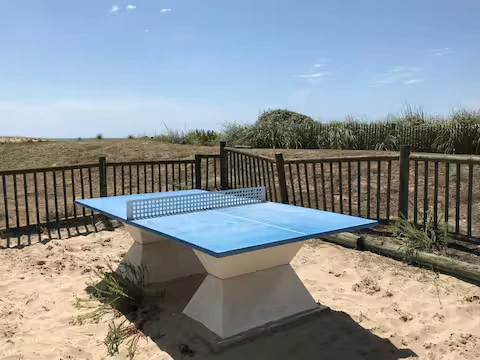 alt="T2 – Espace de jeu gratuit dans la résidence sécurisée"