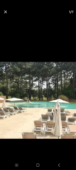 afbca8ad-b84f-459c-9282-1f17498f101c_23_11zon alt="Appartement dans Résidence avec Piscine – Vue extérieure"
