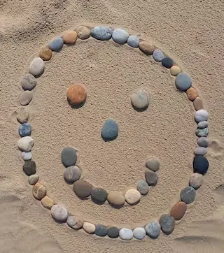 alt="Ambiance Océanique – Vue sur la plage ou l'environnement proche de la villa"