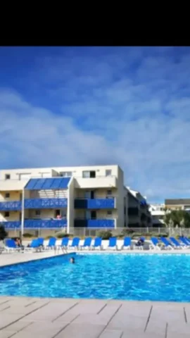 jardin et piscine 6 11zon 577x1024