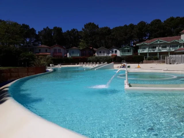 exterieur piscine3 18 1024x768