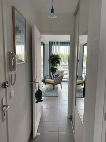 salon couloir 53 11zon