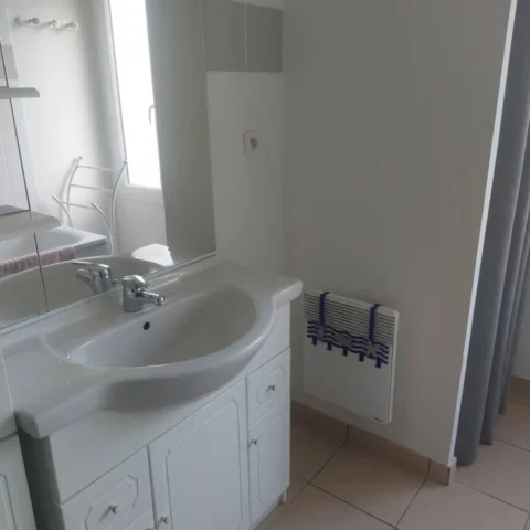 sdb1 101 11zon 1024x1024