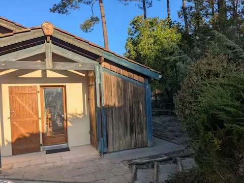 ce0f6e2a 4bb4 47e5 b421 04d22f313bbb 17 11zon