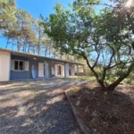 Façade extérieure villa sous les pins Lacanau