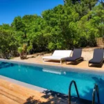 Villa La Canopée architecte piscine à débordement pinède Lacanau